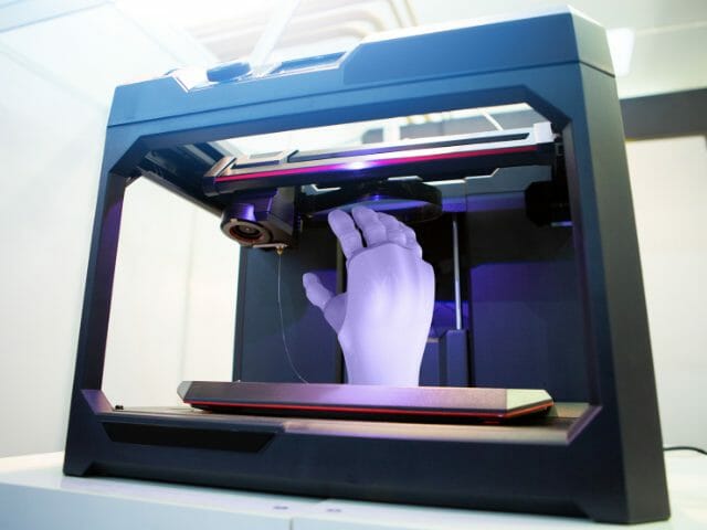 hand model in a 3d printer